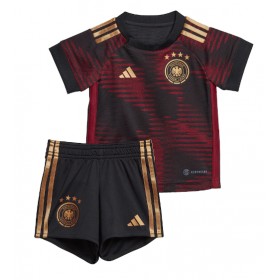 Baby Fußballbekleidung Deutschland Auswärtstrikot WM 2022 Kurzarm (+ kurze hosen)